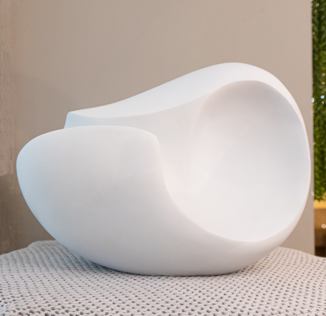 Round White Decor